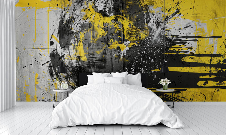 Visceral Contrasts in Yellow and Black
